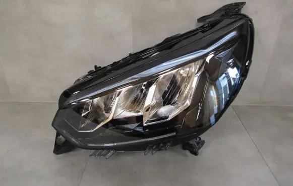 Peugeot 208 II Headlight/headlamp 9833036380