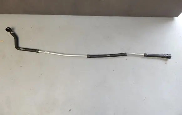 Volkswagen PASSAT B8 Engine coolant pipe/hose 970354157236