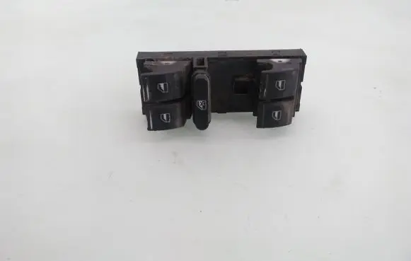 Volkswagen Touran I Electric window control switch