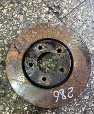Chrysler Voyager Front brake disc