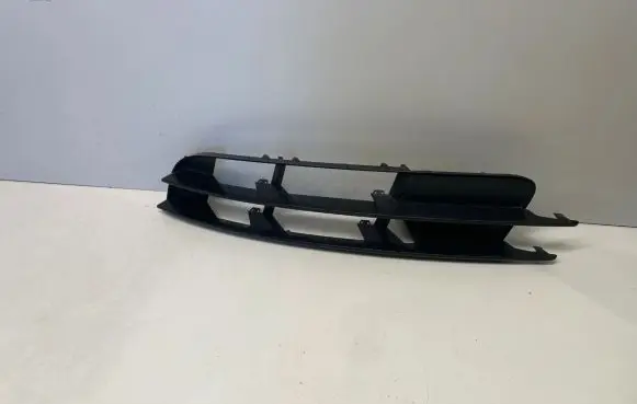 Audi Q7 4L Front bumper lower grill 4L0807681