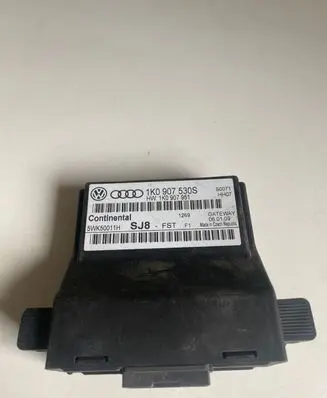 Volkswagen Golf VI Gateway control module 1K0907530S 1K0907951