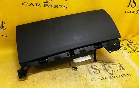 Tesla Model 3 Glove box 108334000H