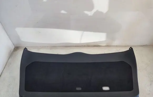 Mercedes-Benz ML W164 Tailgate trim A1647401770