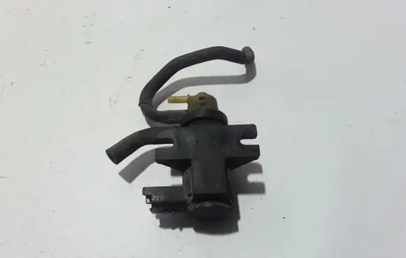 Volvo V70 Turbo solenoid valve 70163303