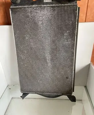 Audi A6 S6 C6 4F Coolant radiator 4F0121251Q