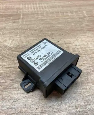 Volkswagen PASSAT B6 Light module LCM 5M0907357 5WK49172