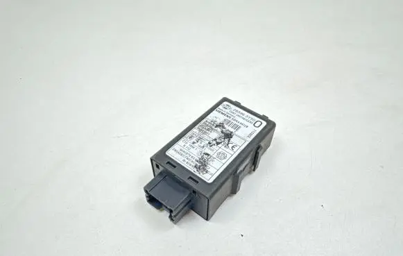 Nissan X-Trail T30 Door central lock control unit/module 285963Y50 5WK46472B