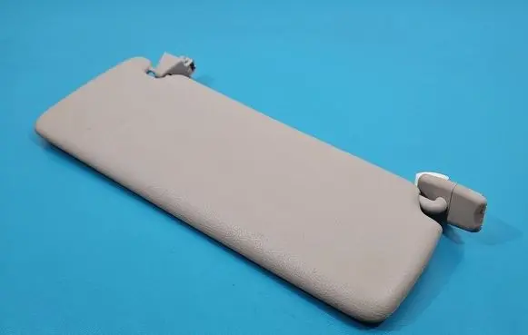 Sun visor