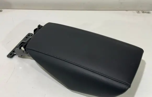 KIA Niro Armrest 84660AT000