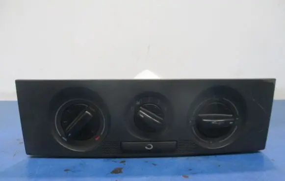 Skoda Fabia Mk1 (6Y) Climate control unit 6Y0819045J