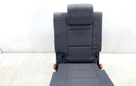 Volkswagen Touran I Rear seat 