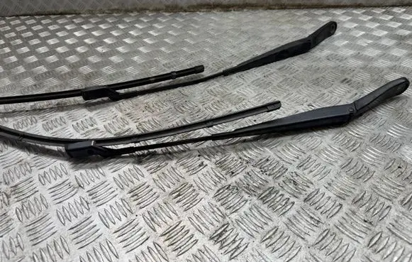 Land Rover Range Rover Velar Front wiper blade arm