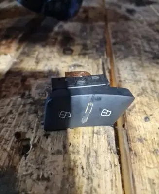 Audi A6 S6 C7 4G Central locking switch button 