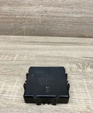Toyota Prius (XW20) Other control units/modules 8999047023 2325000320