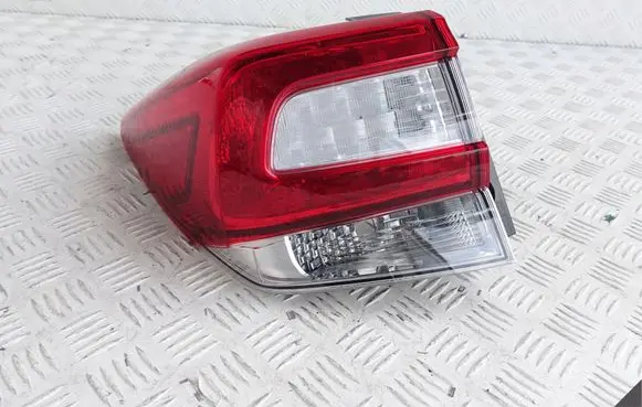 Subaru XV II Rear/tail lights 84201FL051