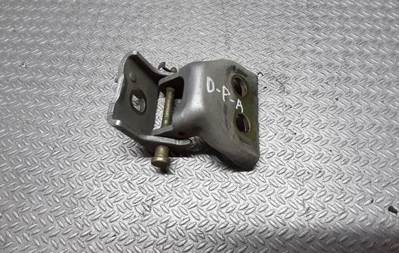 Citroen C4 I Front door lower hinge 