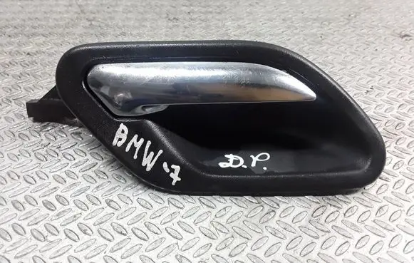 BMW 7 E38 Front door interior handle 81255160