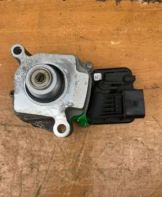 BMW 3 GT F34 Gearbox transfer box case 27607542211 7542211