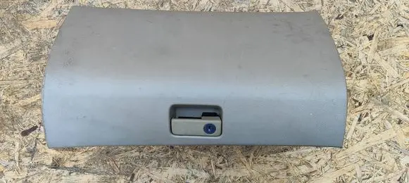 Toyota Avensis T250 Glove box lid/cover 5555005070