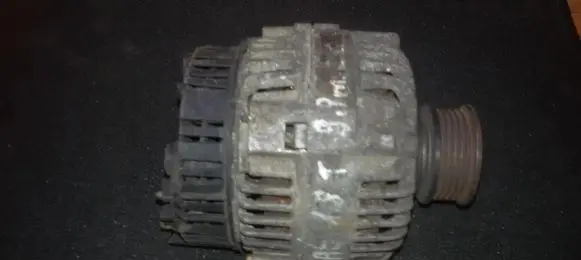Audi A6 S6 C5 4B Generator/alternator