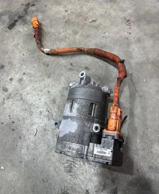 Volkswagen PASSAT B8 Air conditioning (A/C) compressor (pump) 5QE816803 12E010001B VPVAH19D629AC