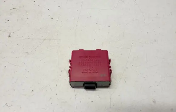 Toyota Prius+ (ZVW40) Tire pressure control unit 8976947040 1586001261
