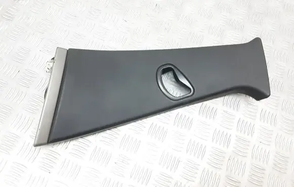 BMW 7 E65 E66 (B) pillar trim (top) 51437001