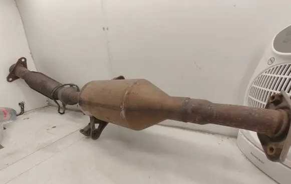 Toyota Auris E180 Catalyst/FAP/DPF particulate filter
