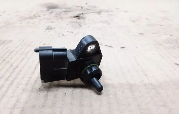 KIA Sportage Air pressure sensor 393002B100 9022010006