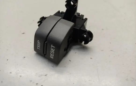 Other switches/knobs/shifts