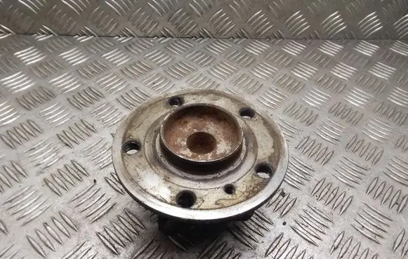Mercedes-Benz B W245 Rear wheel hub