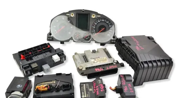 Volkswagen PASSAT B6 Engine control unit/module 03G906021NK 0281013440 1039S17241