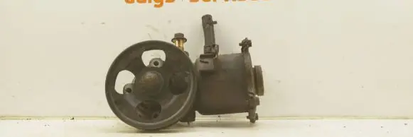 Subaru Forester SF Power steering pump