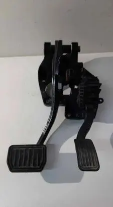 Tesla Model 3 Brake pedal 104469100D KSM9072135460