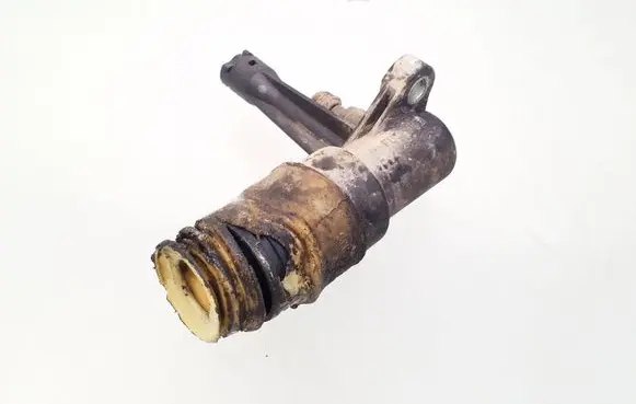 Clutch master cylinder