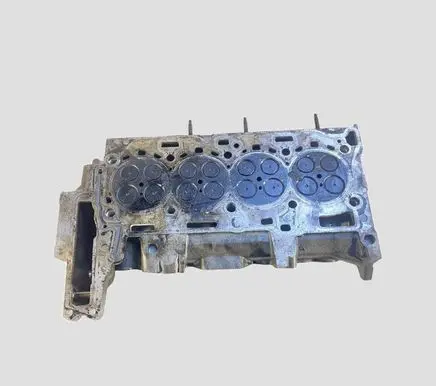 BMW 5 E60 E61 Engine head 7797678