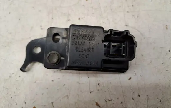Toyota Corolla Verso AR10 Light washer relay 8594230010 8594213010