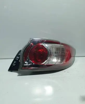 Mazda 3 II Rear/tail lights A051671