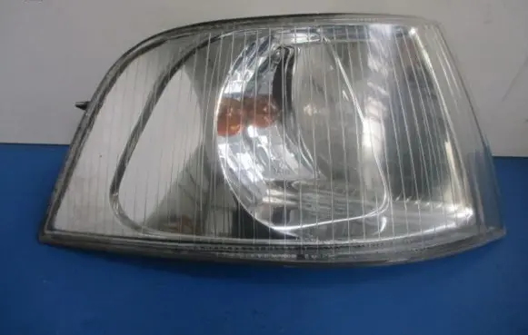 Volvo S40, V40 Front indicator light