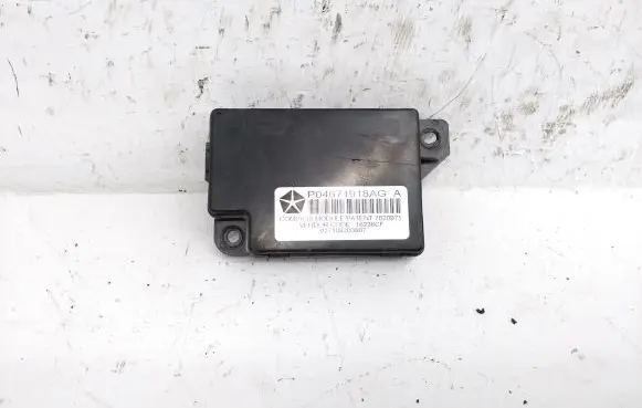 Chrysler Town u0026 Country V GPS navigation control unit/module P04671918AG