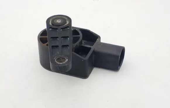 Volkswagen PASSAT B6 Yaw turn rate sensor 1T0907503 6PM00873900