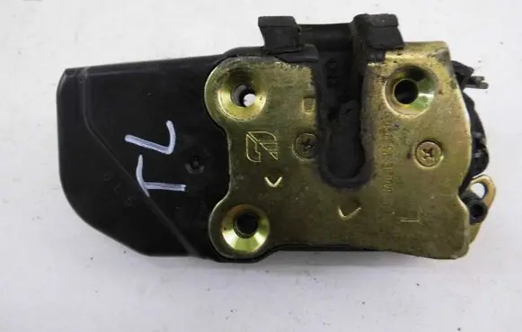 Jeep Grand Cherokee (WJ) Rear door lock