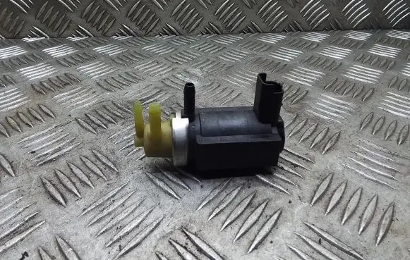 Peugeot 308 Turbo solenoid valve 70177703 V7565468 V756546880