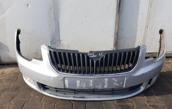 Skoda Superb B6 (3T) Front bumper 
