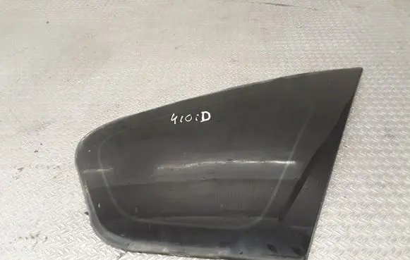 Subaru Legacy Rear side window