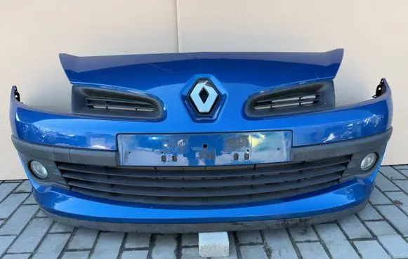 Renault Clio III Front bumper 8200402106