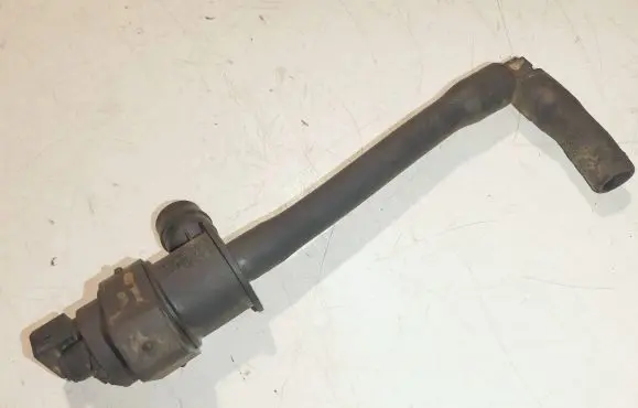 Volvo XC70 Turbo solenoid valve 31104896