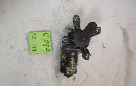 Nissan Primera Front wiper linkage and motor 6565645455