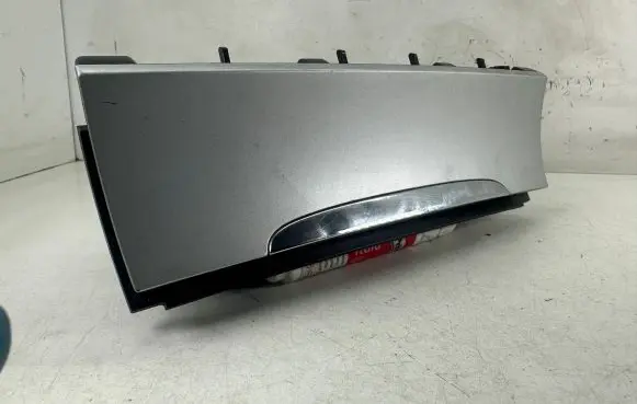 Volkswagen PASSAT B6 Car ashtray 3C0863284G